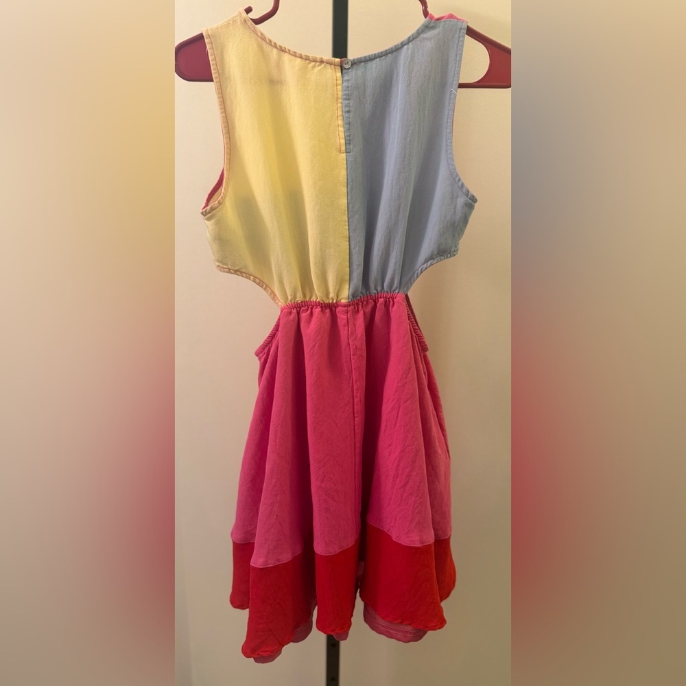 Entro Color-block Cut Out Mini Dress - Picture 4 of 8